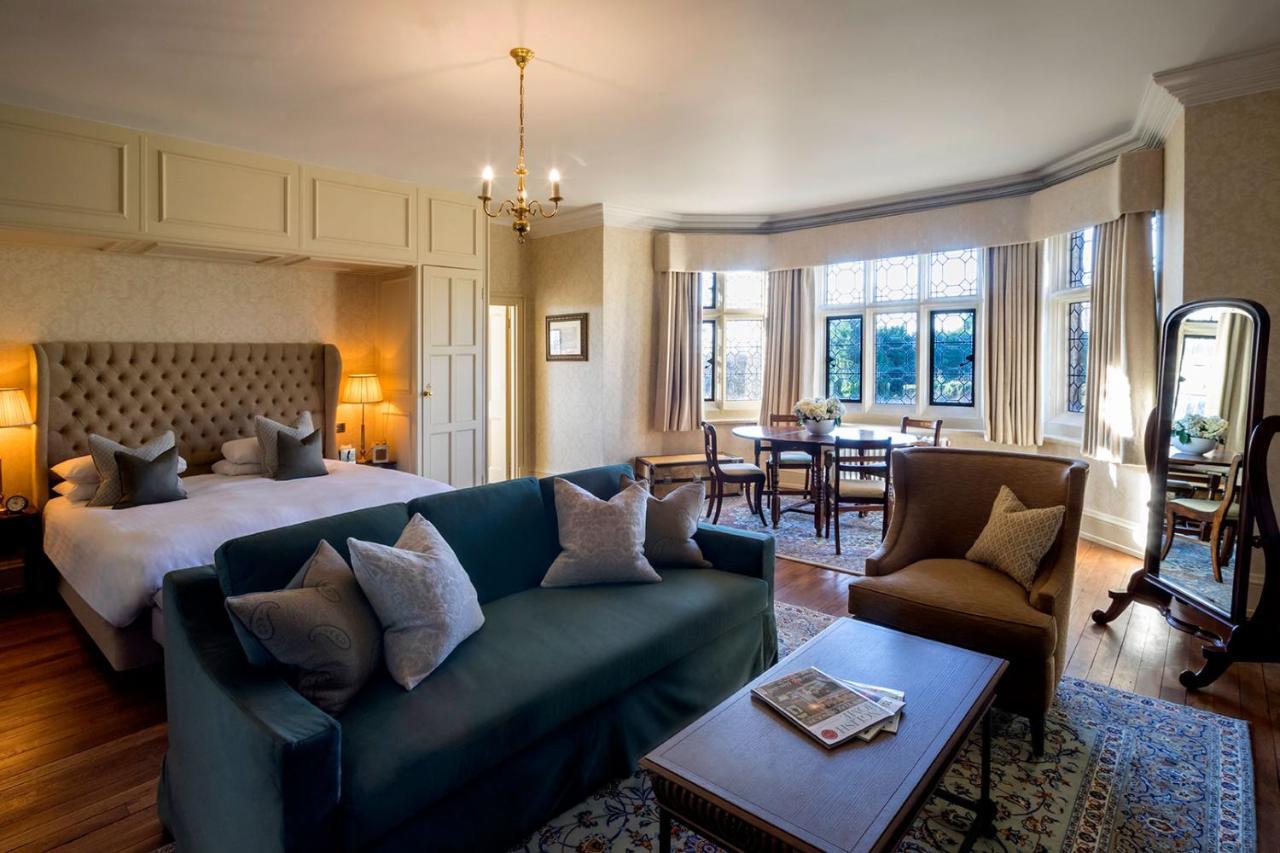 Eastwell Manor, Champneys Hotel & Spa Ashford  Exteriör bild