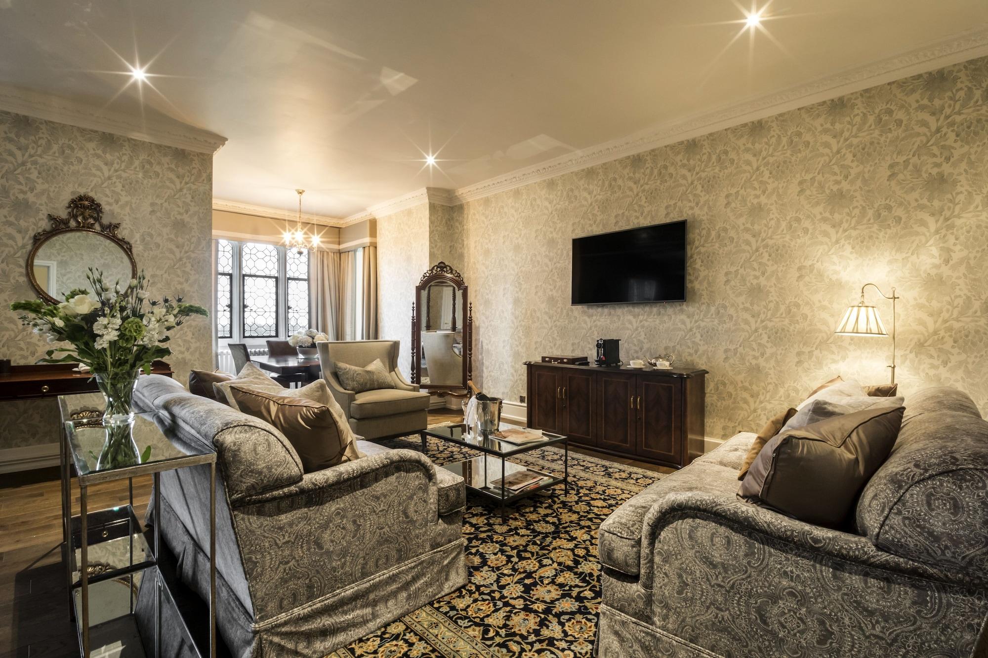 Eastwell Manor, Champneys Hotel & Spa Ashford  Exteriör bild