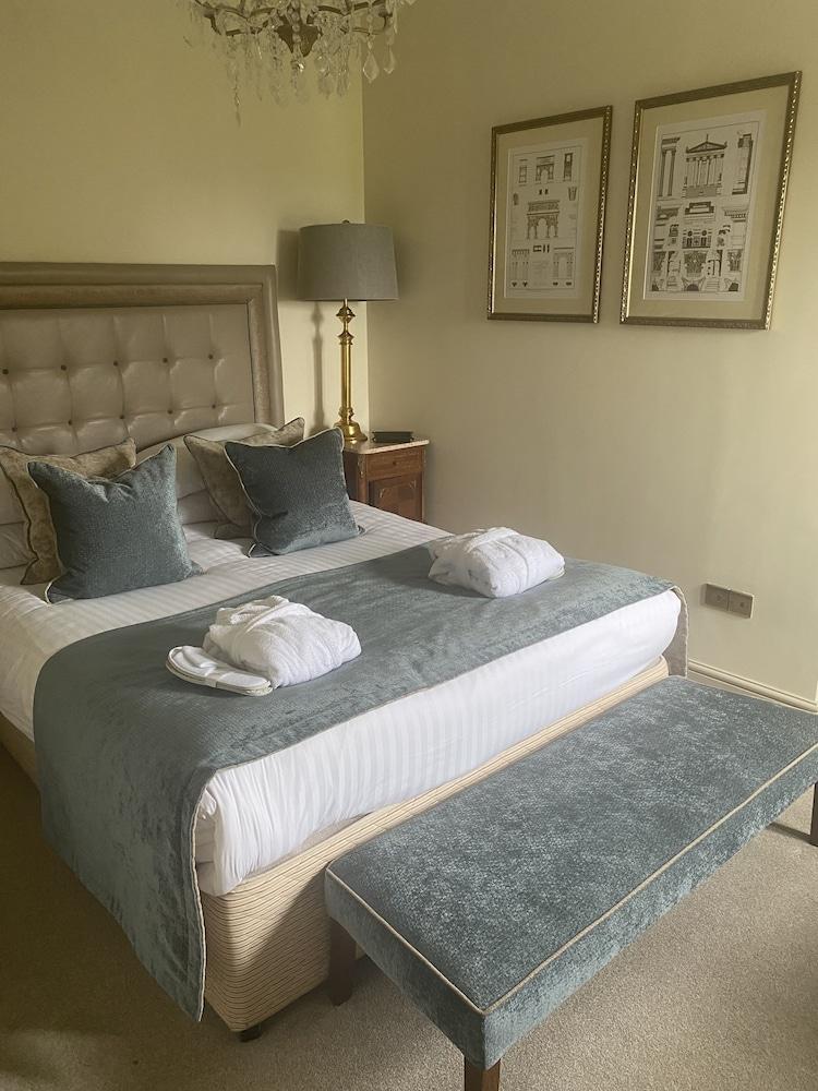 Eastwell Manor, Champneys Hotel & Spa Ashford  Exteriör bild