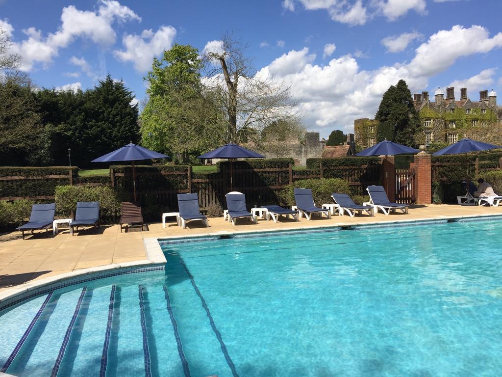 Eastwell Manor, Champneys Hotel & Spa Ashford  Exteriör bild