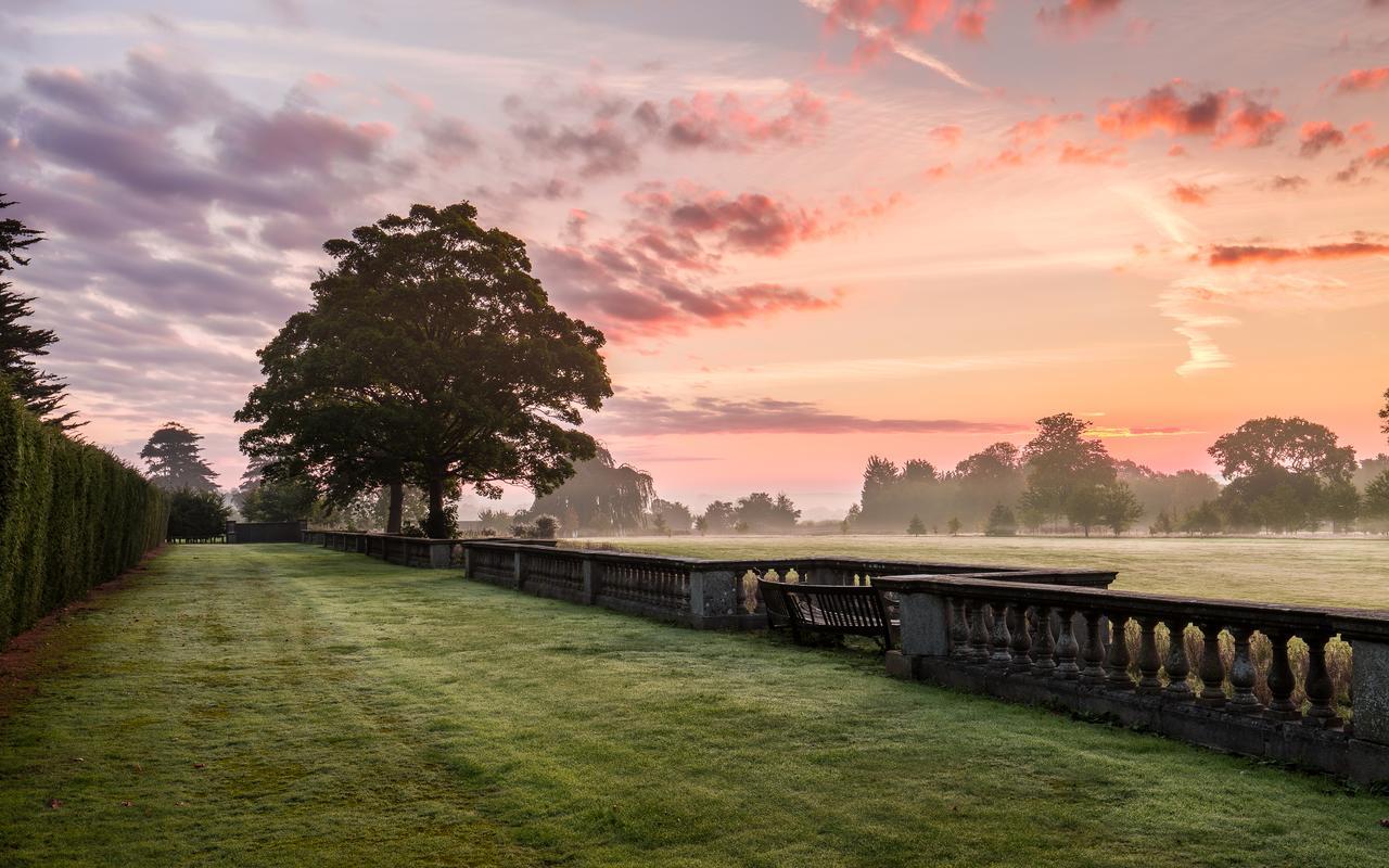 Eastwell Manor, Champneys Hotel & Spa Ashford  Exteriör bild